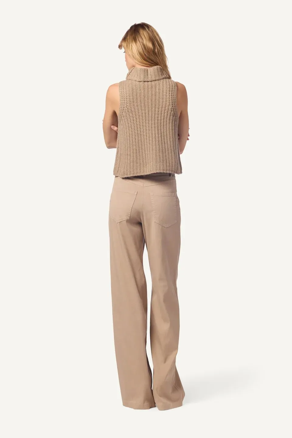 SAIGE CROPPED TURTLENECK