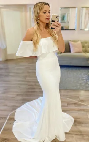 Sexy Mermaid Satin Off-the-shoulder Wedding Dress With Open Back And Court Train-716555
