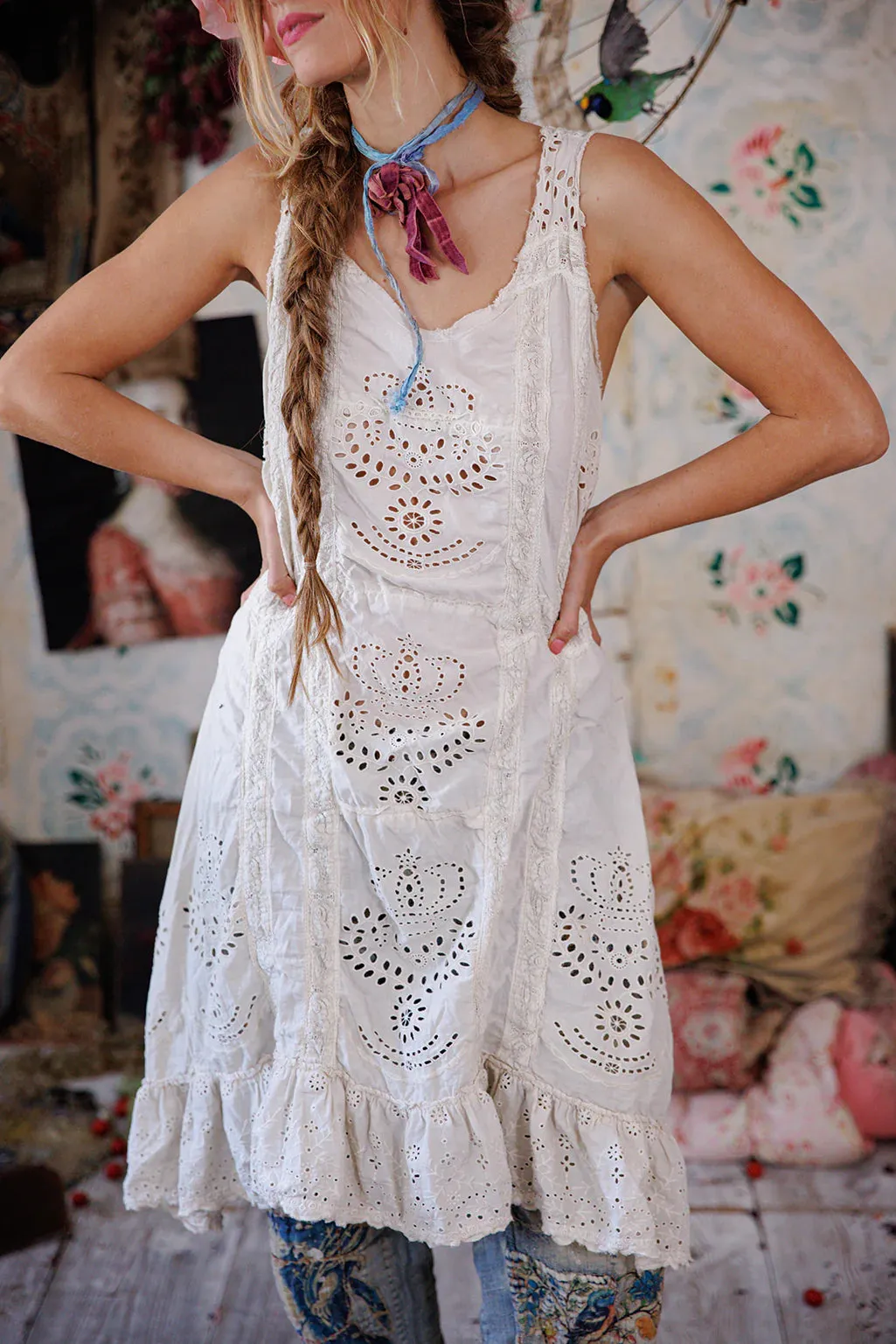 Slip 187-Royalty Eyelet Layla Slip-225496