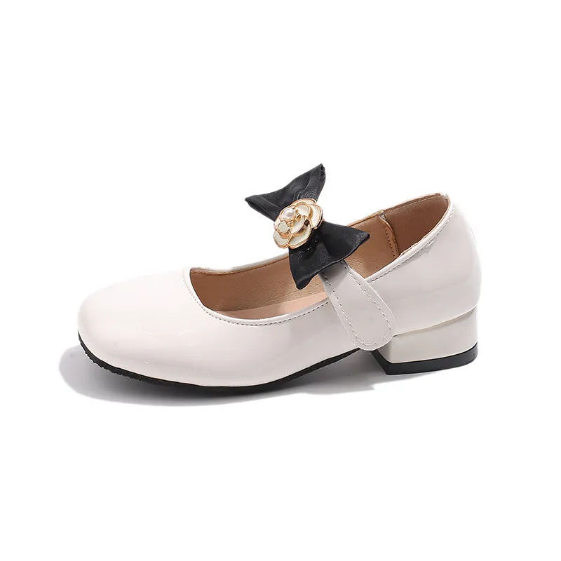 Solid Color Bow Applique Detailed Mary Jane - White