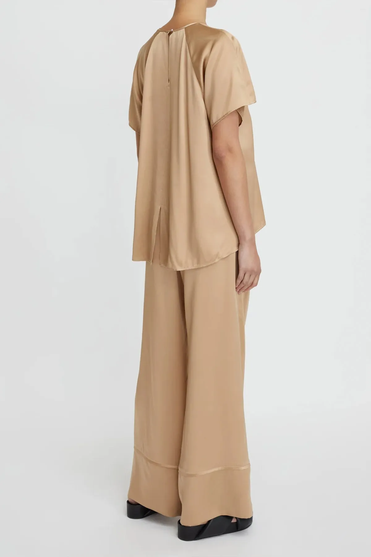 Stella Silk Satin Raglan Tee in Honey