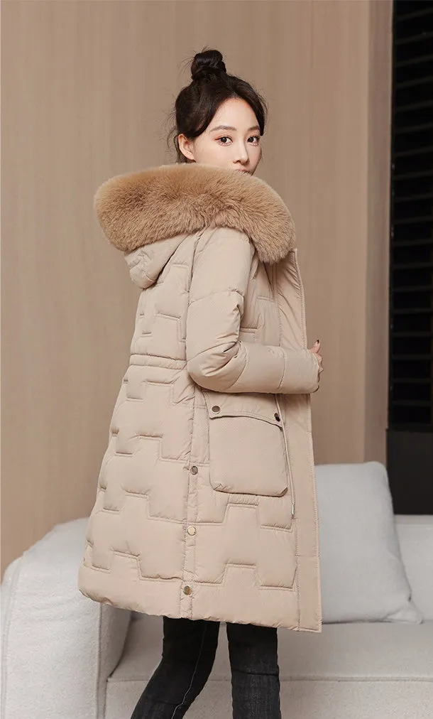 Stylish Knee-Length Quilted Puffer Jacket featuring a Drawstring Waist