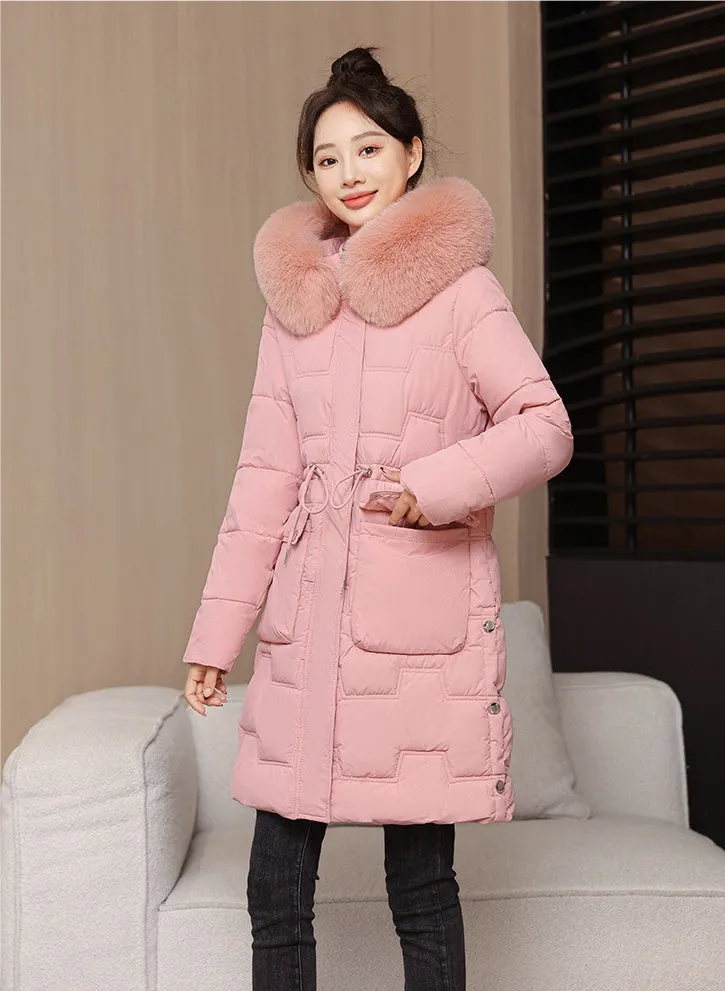 Stylish Knee-Length Quilted Puffer Jacket featuring a Drawstring Waist