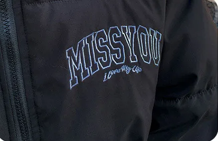 Stylish padded zip-up puffer jacket with letter print detail