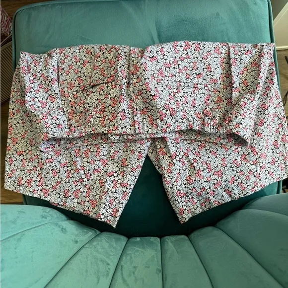 Talbots Womens Floral Perfect Chino shorts Stretch Cotton Spandex Casual​