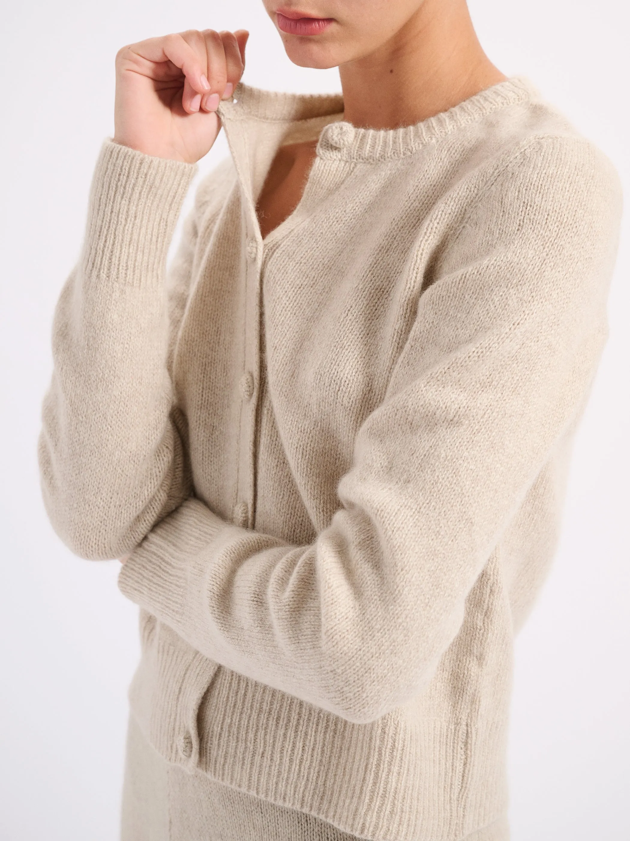 The Kadria Cardigan in Cashmere