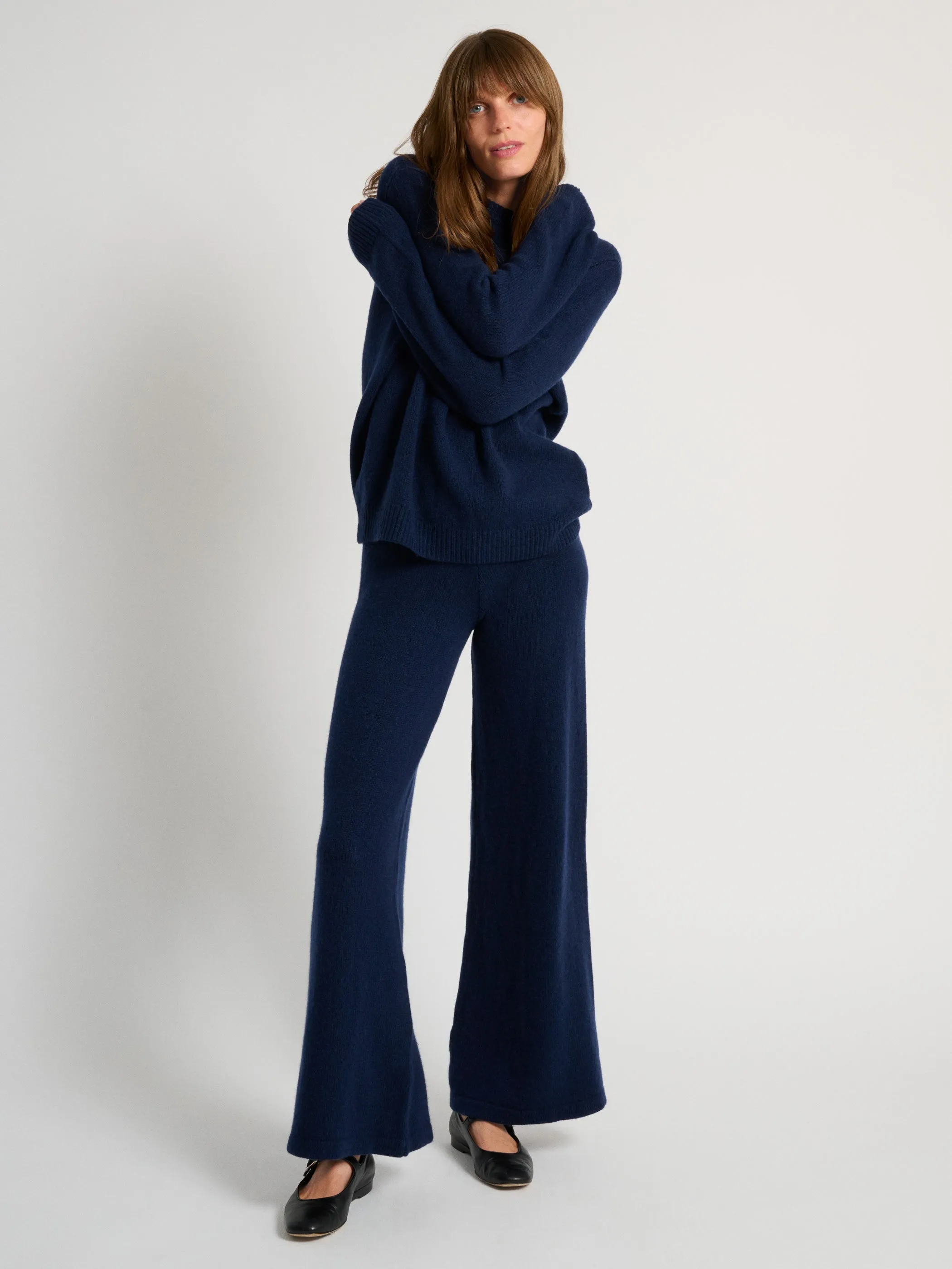 The Kismet Crewneck Sweater in Cashmere
