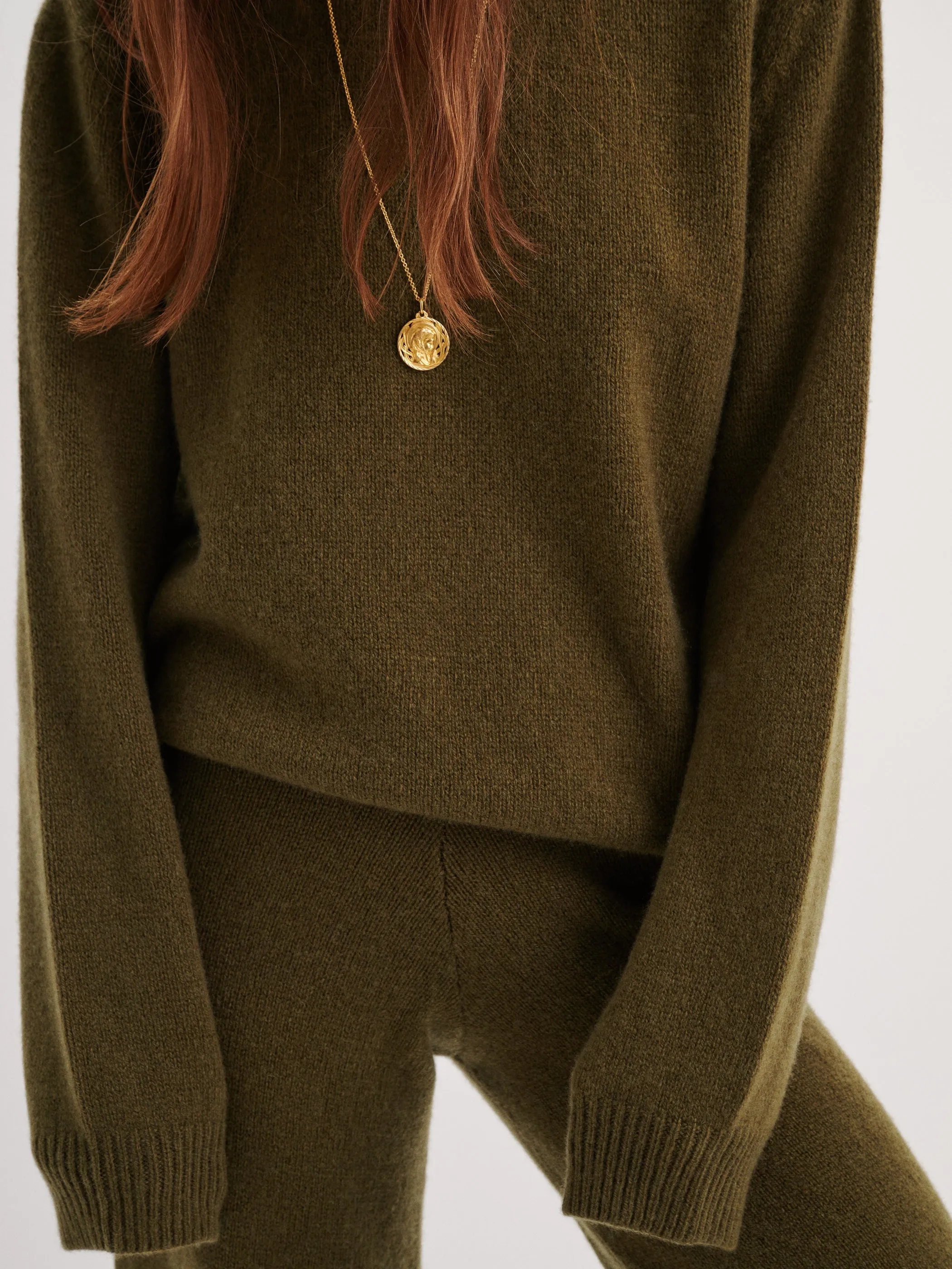 The Kismet Crewneck Sweater in Cashmere