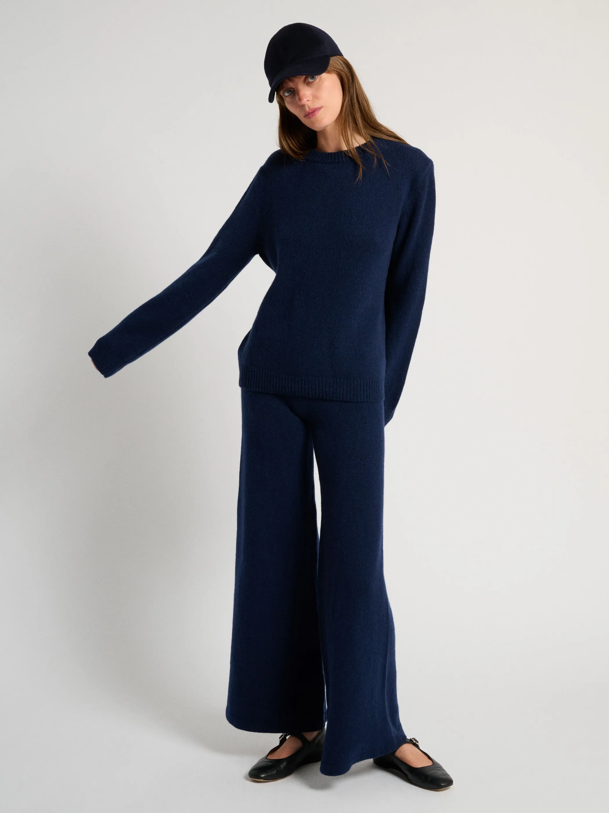 The Kismet Crewneck Sweater in Cashmere