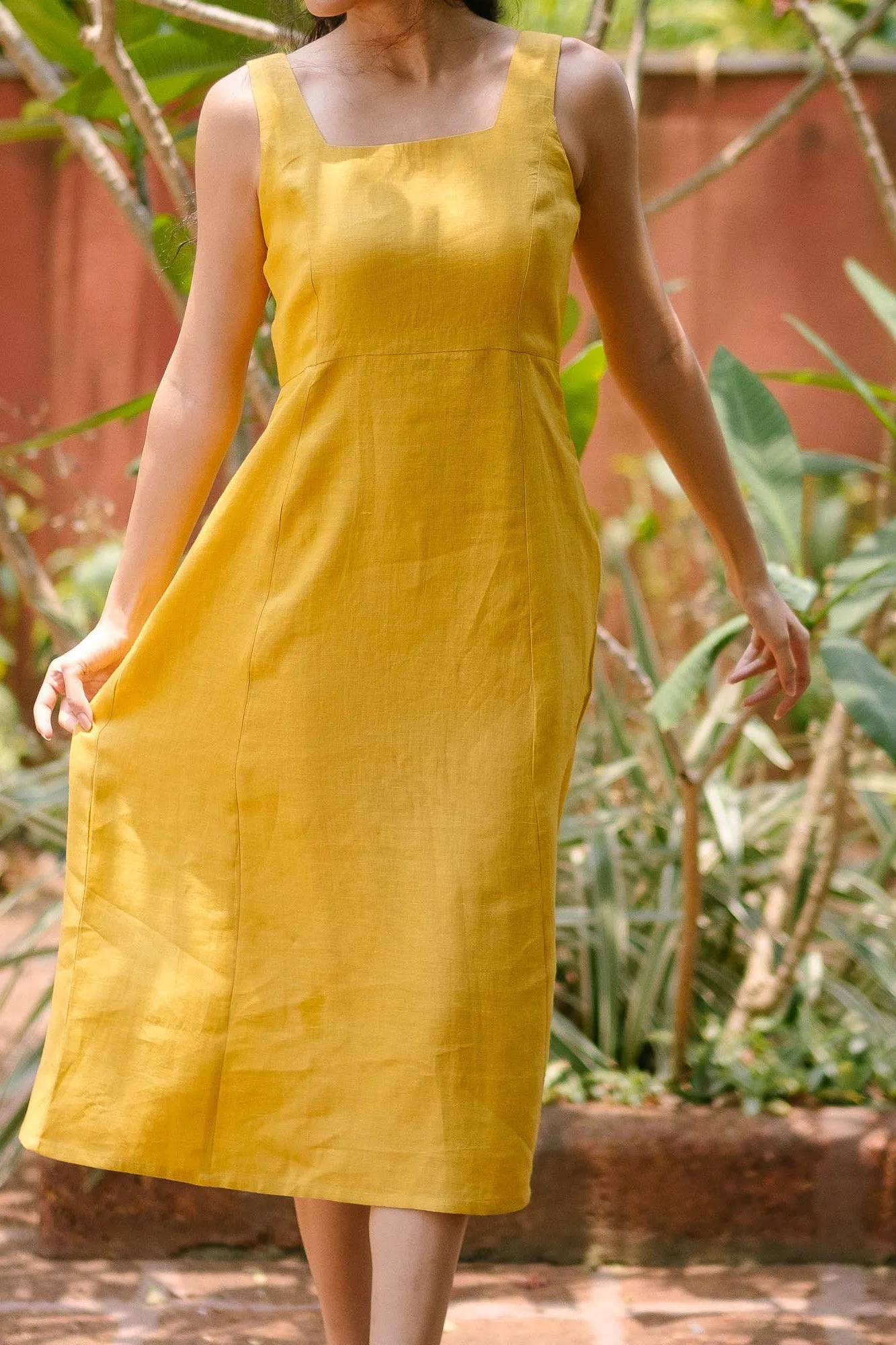 The Linen Midi Dress