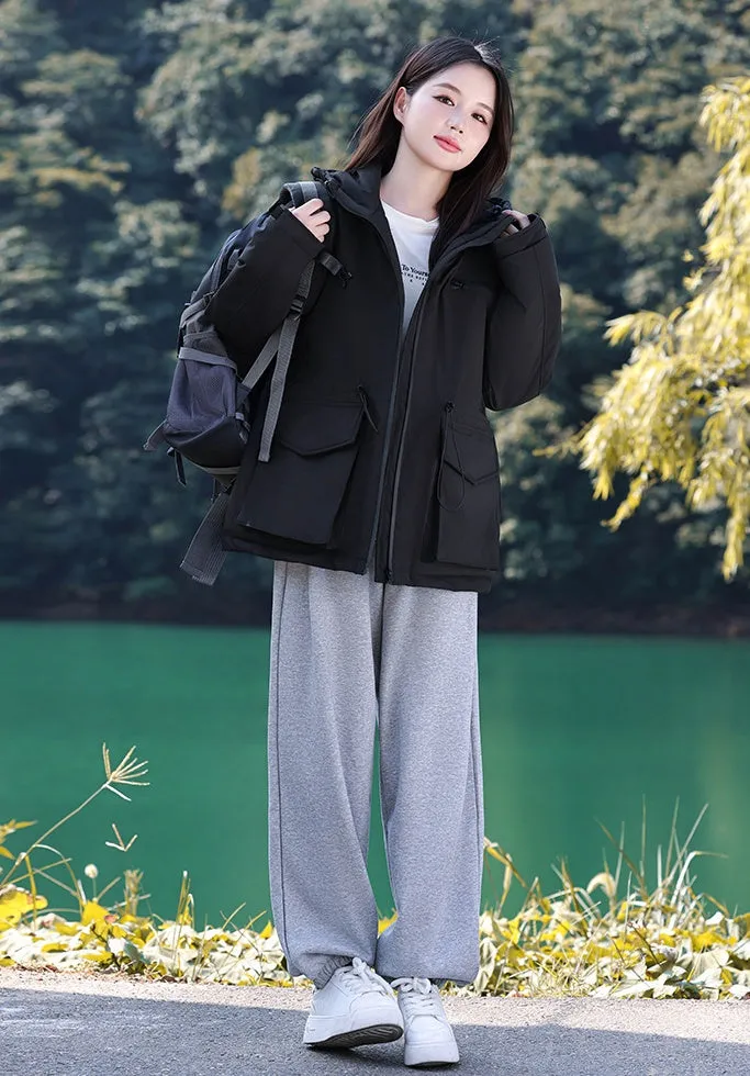 Thickened Water-resistant Puffer Jacket for Women with Cargo Style