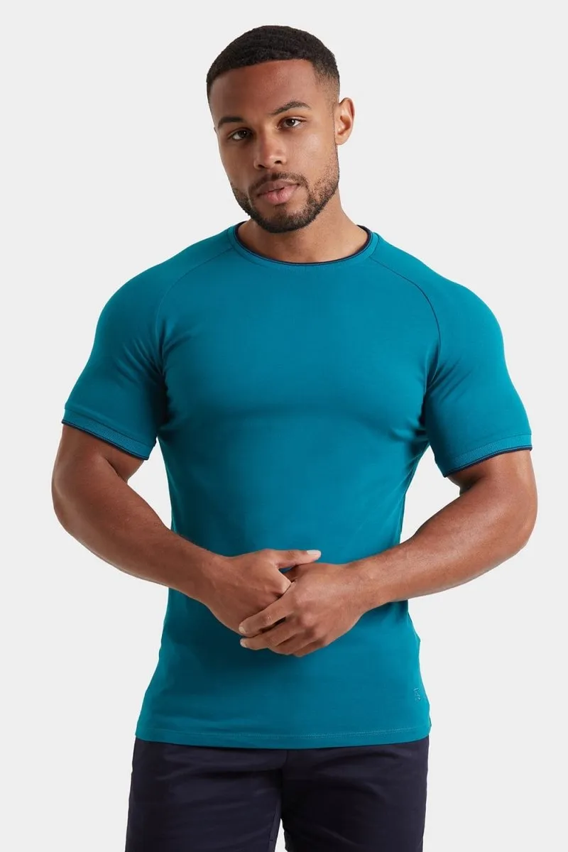 Tipped T-shirt in Peacock