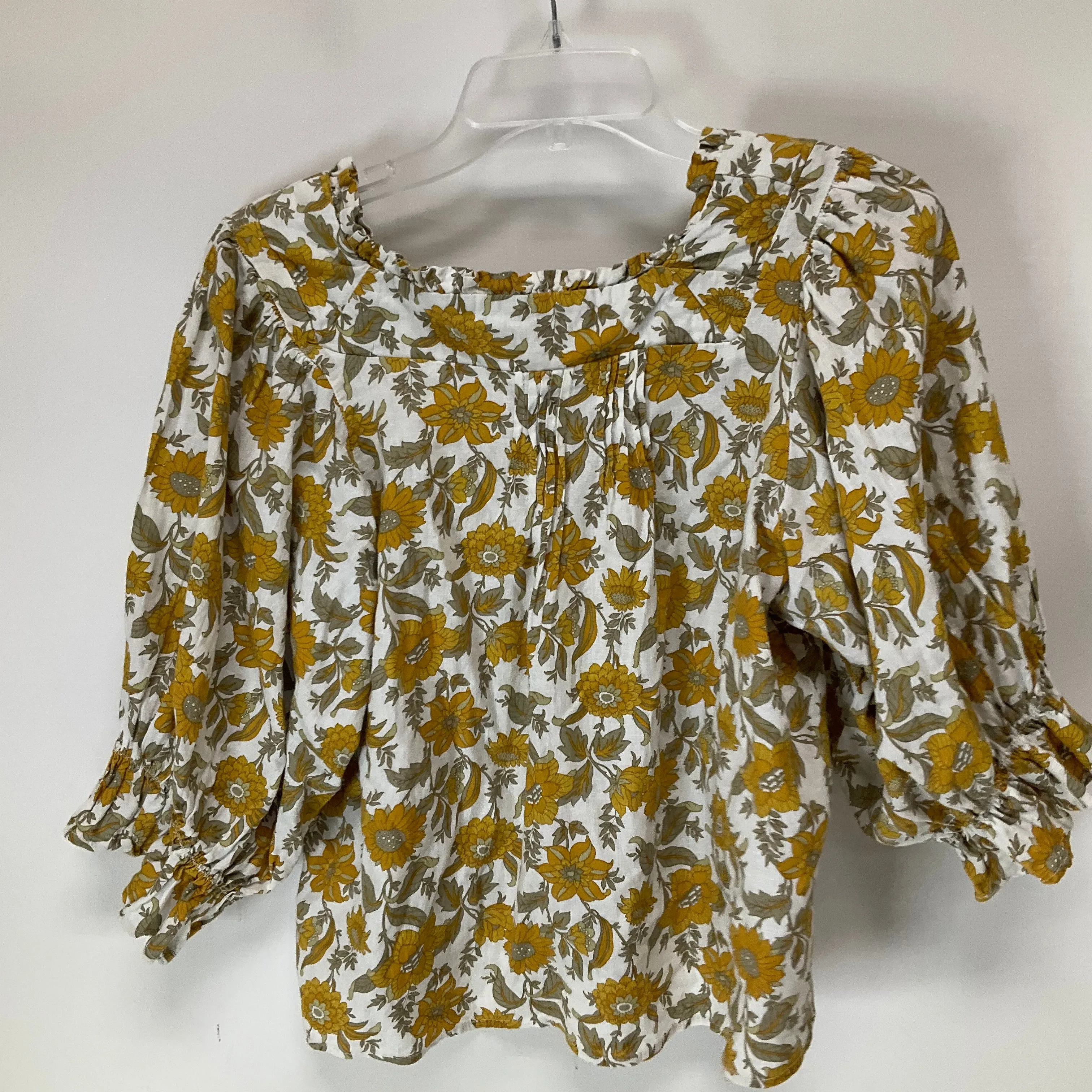 Top Long Sleeve By Cupcakes And Cashmere In Yellow, Size: S
