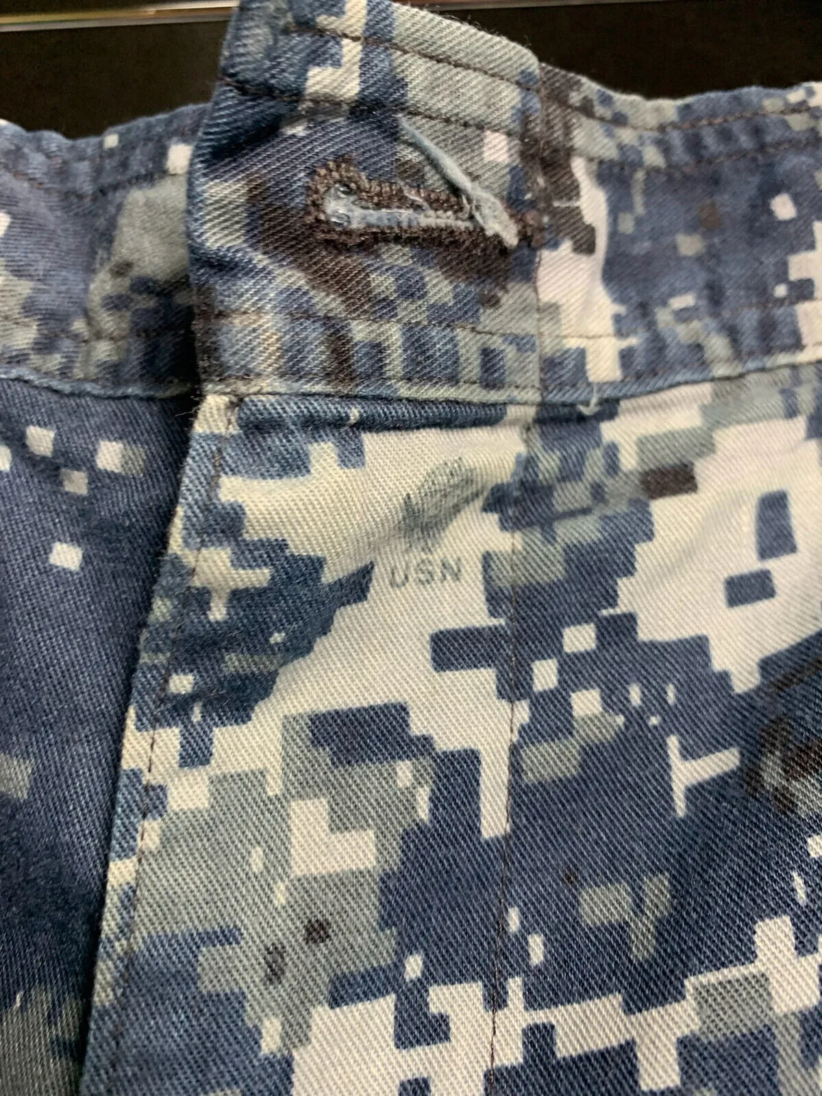 US Navy Camouflage Cargo Pants Men's Blue Digital Trousers - Large - Regular 39"