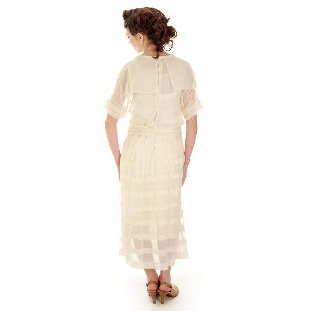 Vintage Young Womans Ivory Cotton Gauze Dress/Slip Early 1920s 32-32-42