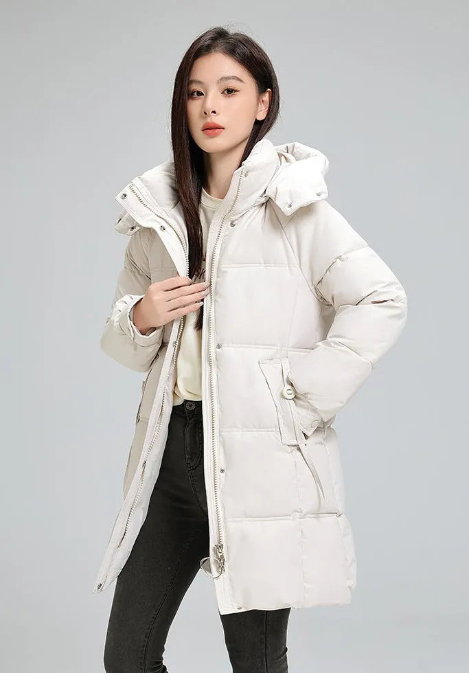 Water-resistant and Windproof Women's Puffer Jacket for Cold Weather