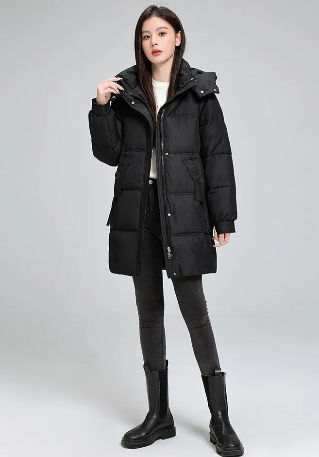 Water-resistant and Windproof Women's Puffer Jacket for Cold Weather