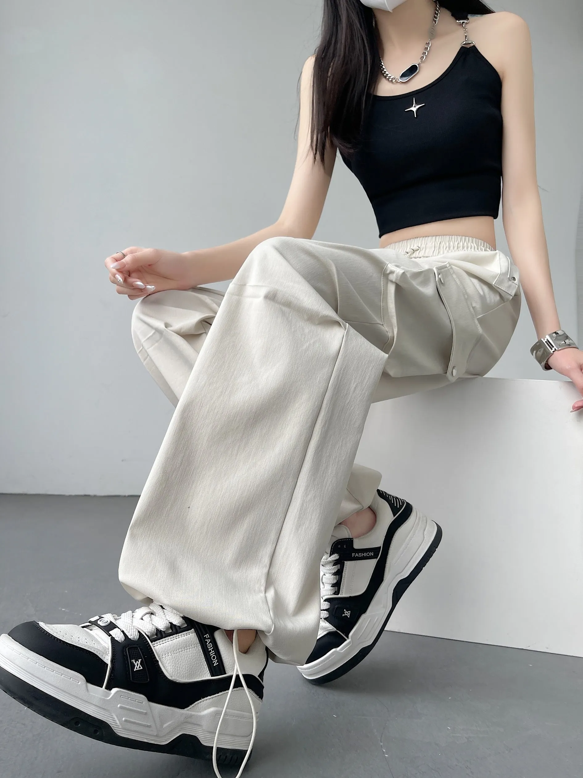 Women's Casual Drawstring Waisted Cargo Pants with Adjustable Cuffs
