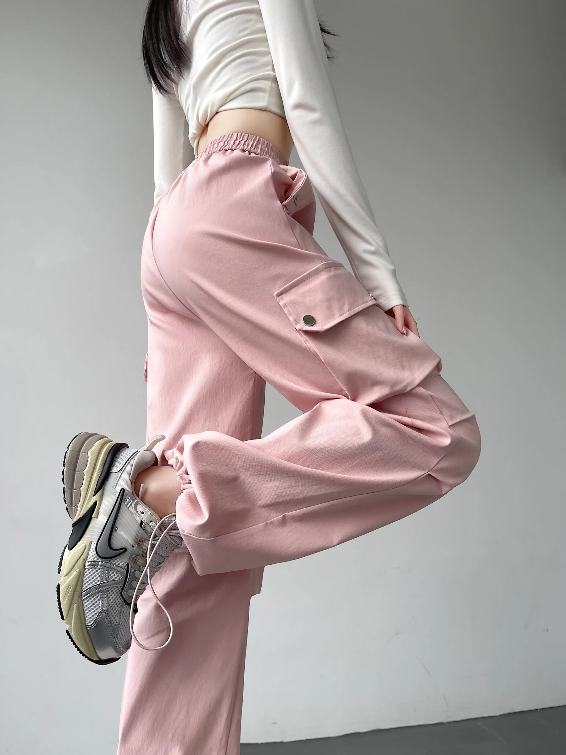 Women's Casual Drawstring Waisted Cargo Pants with Adjustable Cuffs