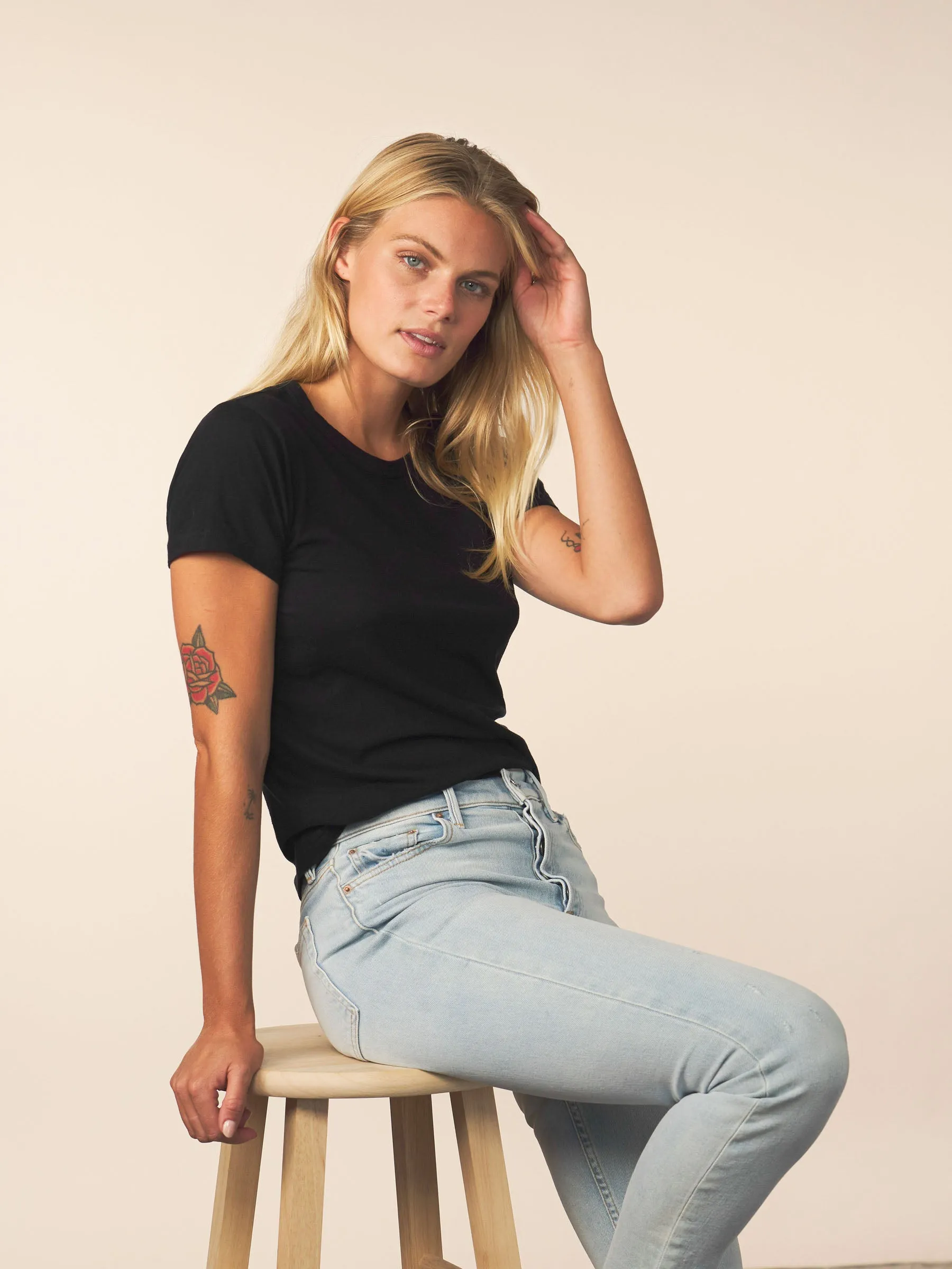 women’s cotton cashmere tee - black