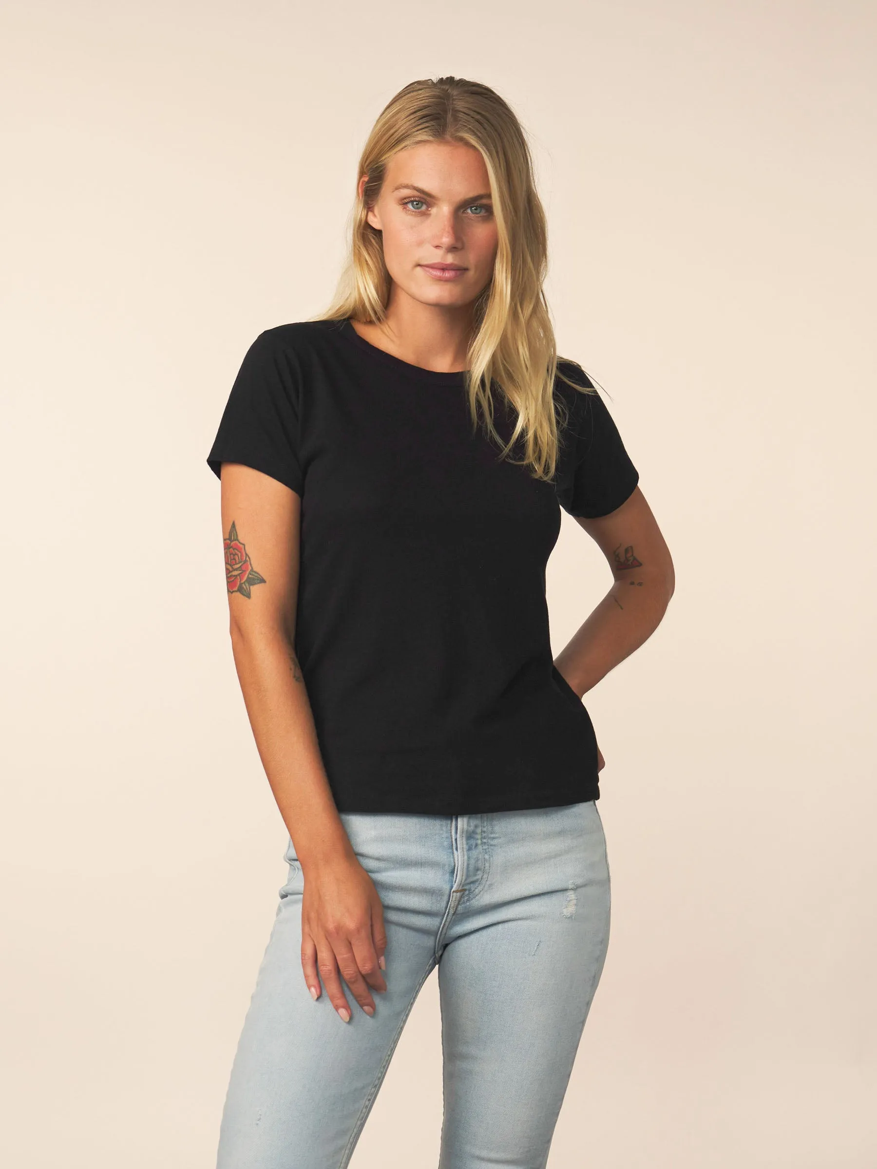 women’s cotton cashmere tee - black