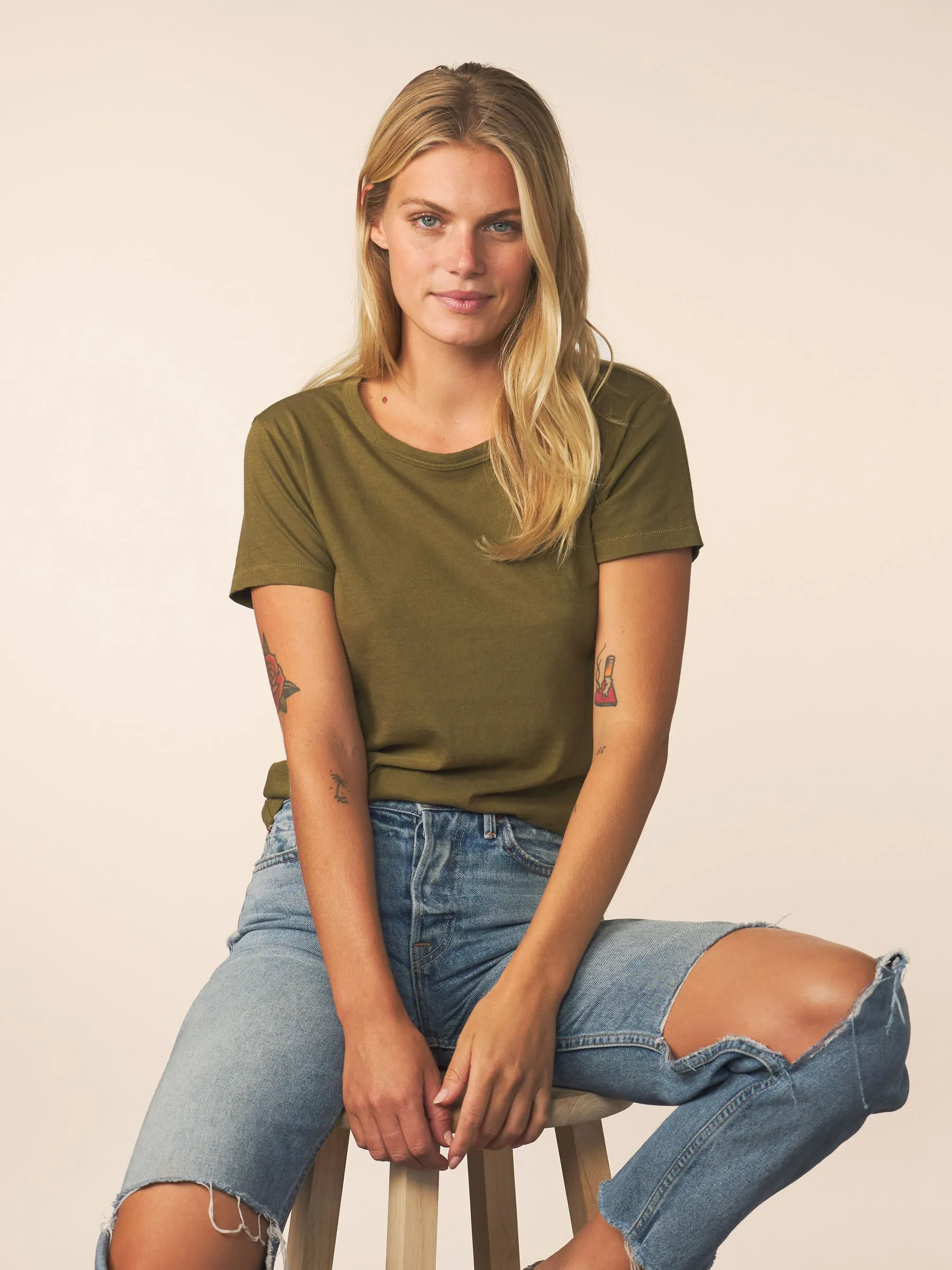 women’s cotton cashmere tee - olive