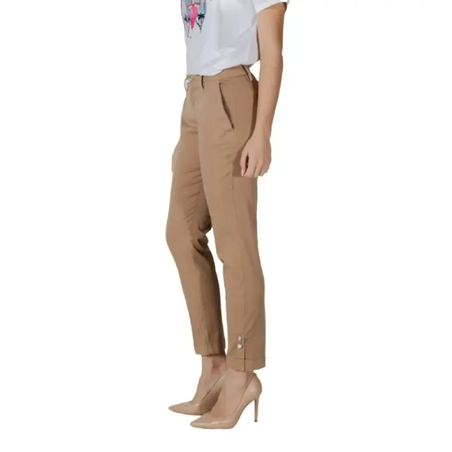 Women's Tan Chino Pants