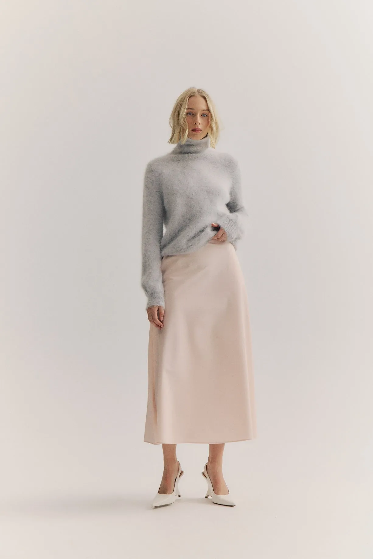World of Nomads II MAYA Roll Neck Knit - light grey