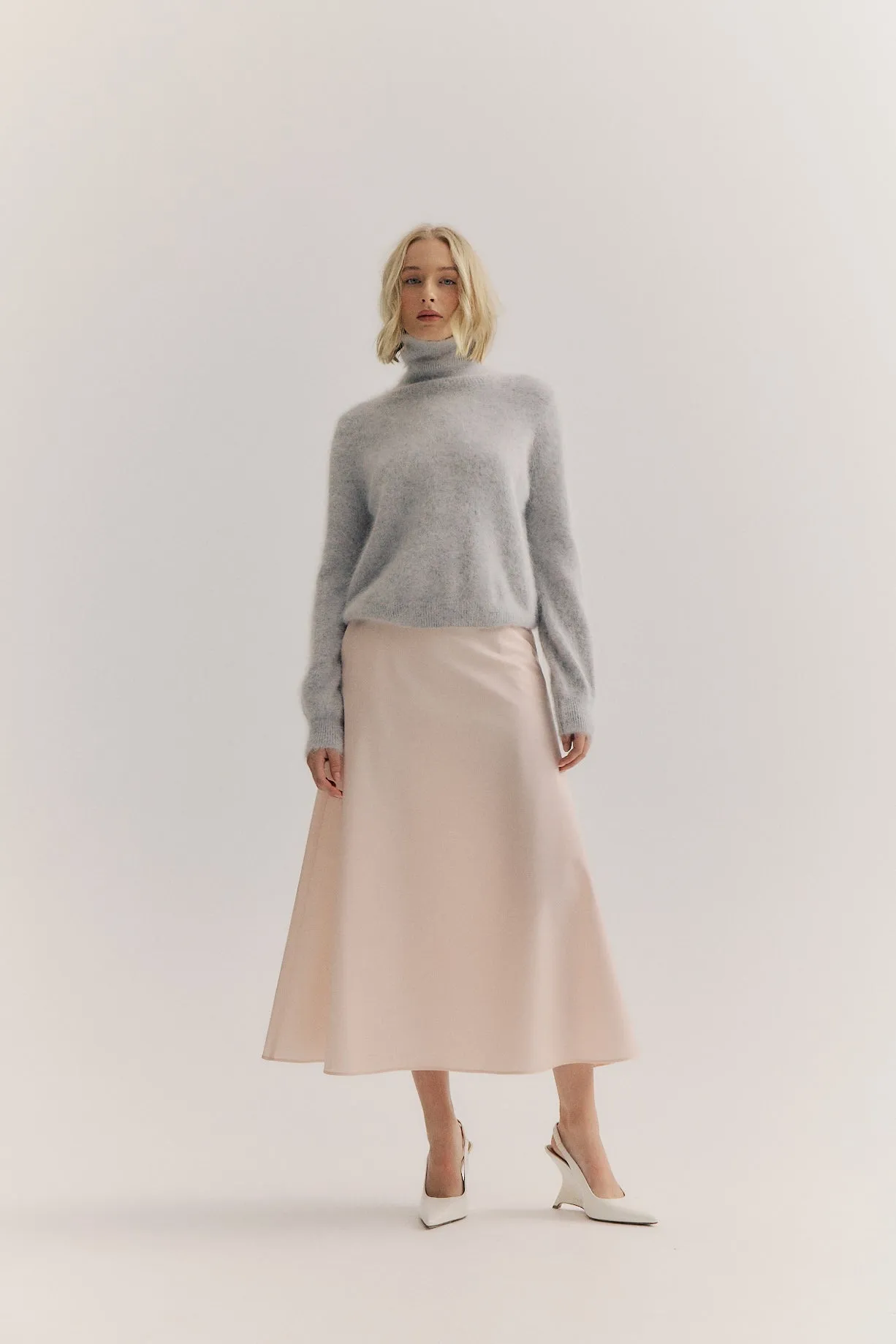 World of Nomads II MAYA Roll Neck Knit - light grey