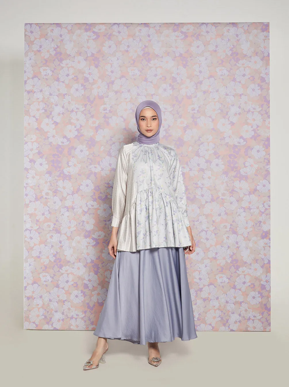 YUVI TOP BEIGE